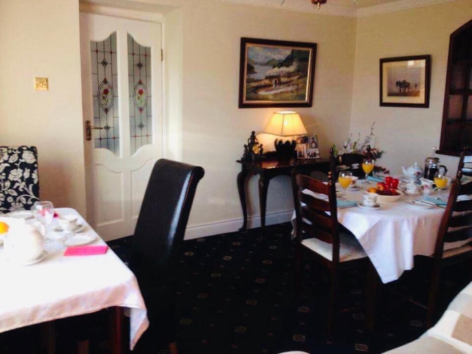 Hillcrest Farmhouse Bed & Breakfast Boyhollagh エクステリア 写真